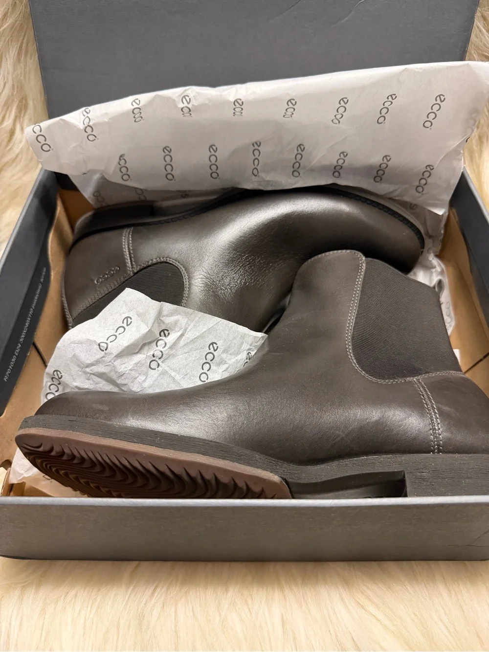 Ecco classic chelsea
